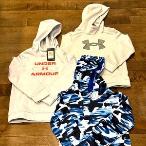 ✨ Under Armour Boy Sweatshirts size 7T ✨